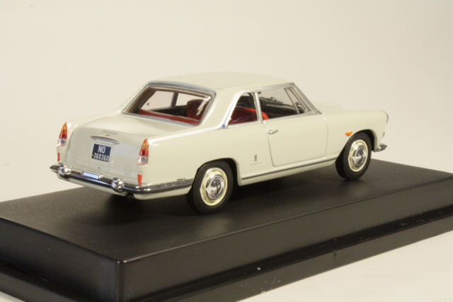 Lancia Flaminia Coupe 3B 1962, valkoinen - Sulje napsauttamalla kuva
