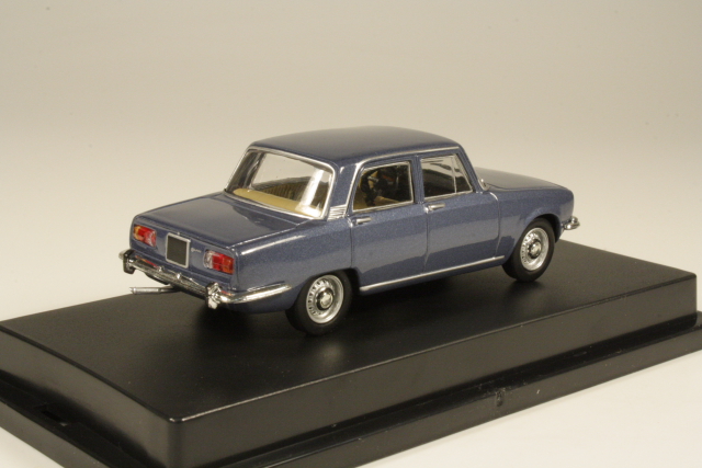 Alfa Romeo 1750 1968, sininen