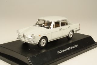Alfa Romeo 2000 1957, grey