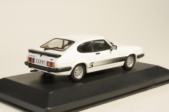 Ford Capri Mk3 1981, white