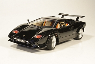Lamborghini Countach LP5000S QV, musta - Sulje napsauttamalla kuva