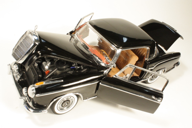 Mercedes 220SE (w128) Coupe 1958, musta