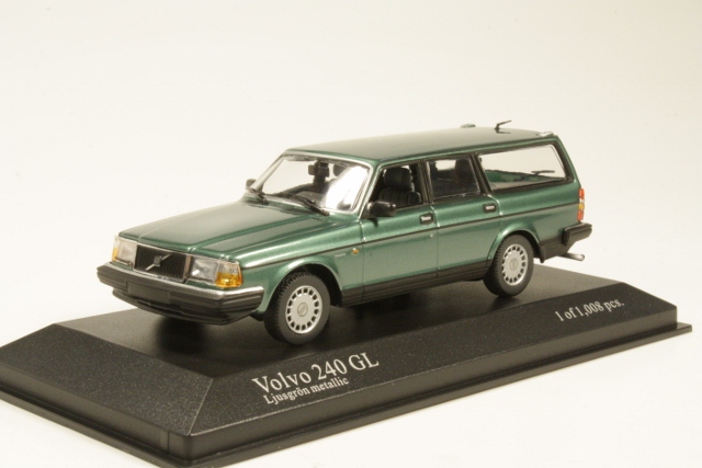 Volvo 240GL Break 1986, green