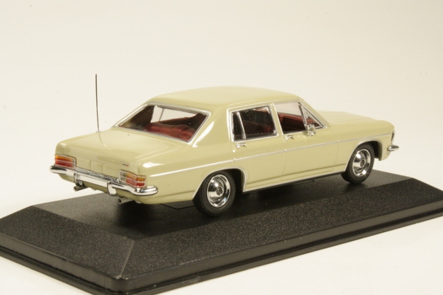 Opel Admiral 1969, beige