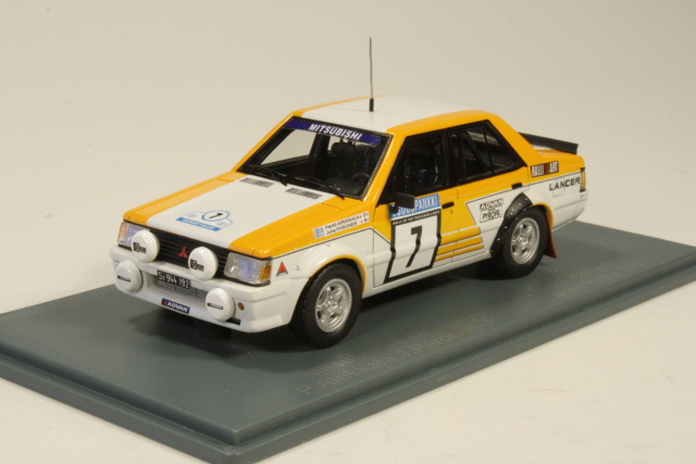 Mitsubishi Lancer 2000 Turbo, Finland 1982, P.Airikkala, no.7 - Sulje napsauttamalla kuva