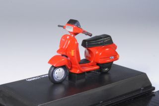 Vespa 125 T5 1985, punainen