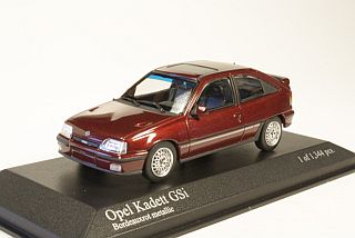 Opel Kadett E GSi 1989, punainen