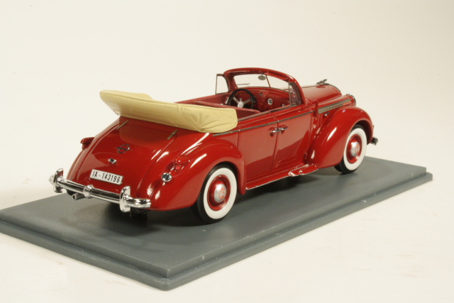 Opel Admiral Convertible 1938, red