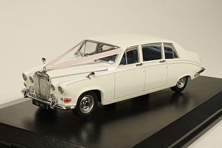 Daimler DS420 1968 "Wedding Car", white