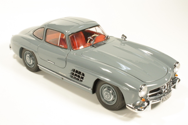 Mercedes 300SL (w198) Gullwing 1954, harmaa
