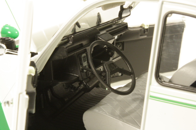 Citroen 2CV Dolly 1985, white/green