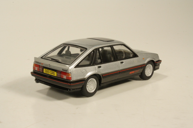 Vauxhall Cavalier SRi 130, hopea