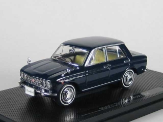 Nissan Bluebird 410 1965, sininen - Sulje napsauttamalla kuva