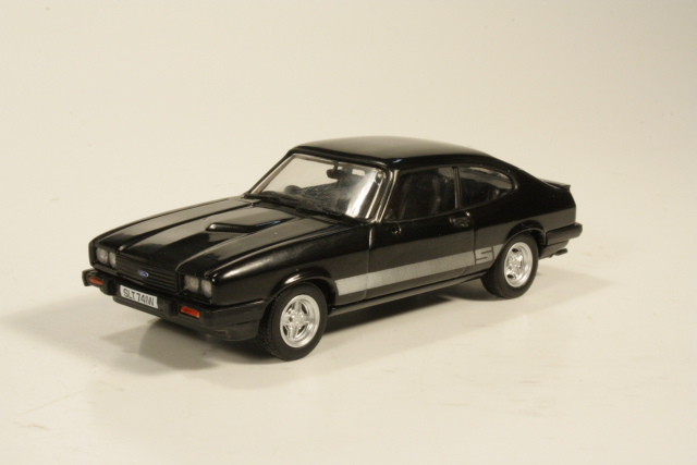 Ford Capri Mk3 3.0S, musta