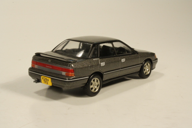 Subaru Legacy RS Turbo, harmaa