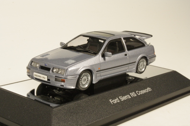 Ford Sierra RS Cosworth 1986, sininen - Sulje napsauttamalla kuva