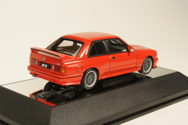 BMW M3 Sport Evolution 1990, punainen