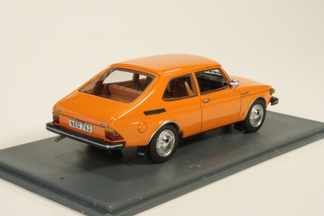 Saab 99 Combi Coupe 1977, oranssi - Sulje napsauttamalla kuva