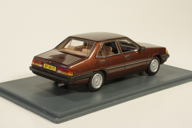 Mitsubishi Galant 2000 GLX (A160) 1981, ruskea