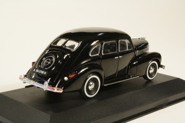 Opel Kapitan 1948, black