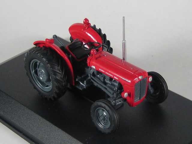 Massey Ferguson 35X 1963, punainen 1:43 - Sulje napsauttamalla kuva