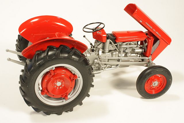 Ferguson 35 "Special" 1958, punainen