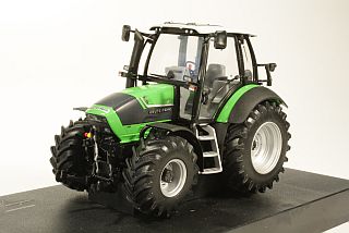 Deutz Fahr Agrotron TTV 430, vaaleanvihreä - Sulje napsauttamalla kuva