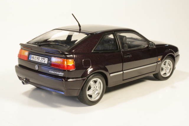 VW Corrado VR6 1993, violetti - Sulje napsauttamalla kuva