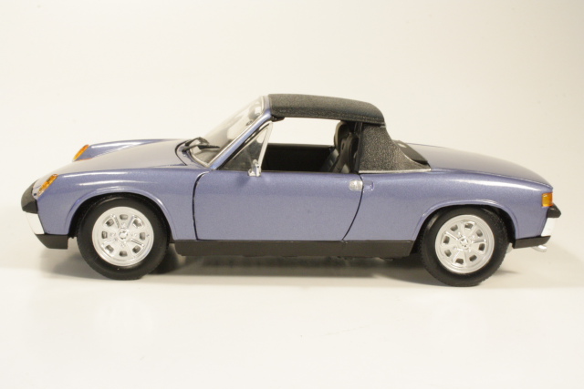 VW Porsche 914/4 1970, sininen