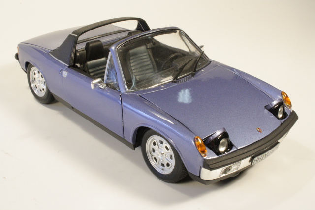 VW Porsche 914/4 1970, sininen