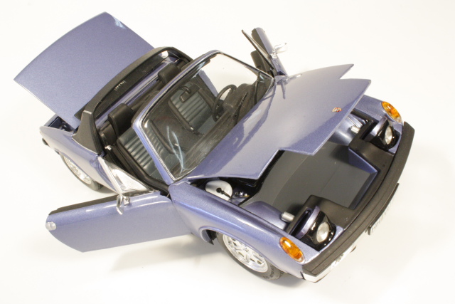 VW Porsche 914/4 1970, sininen