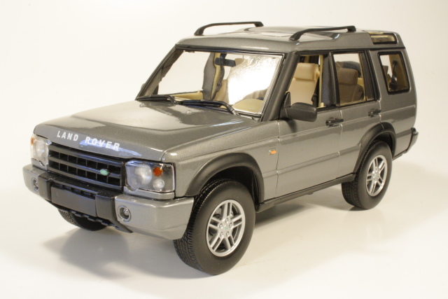 Land Rover Discovery 4.0 V8 SE 2004, graphite grey