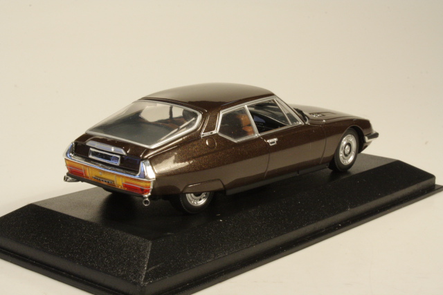Citroen SM 1970, brown