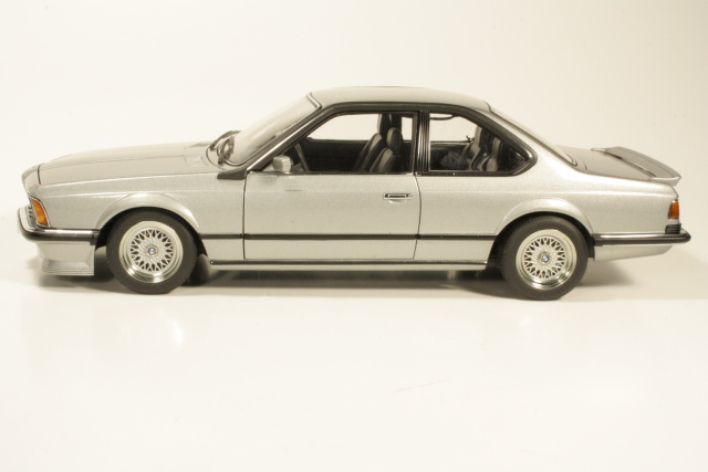 BMW M635CSi 1984, hopea