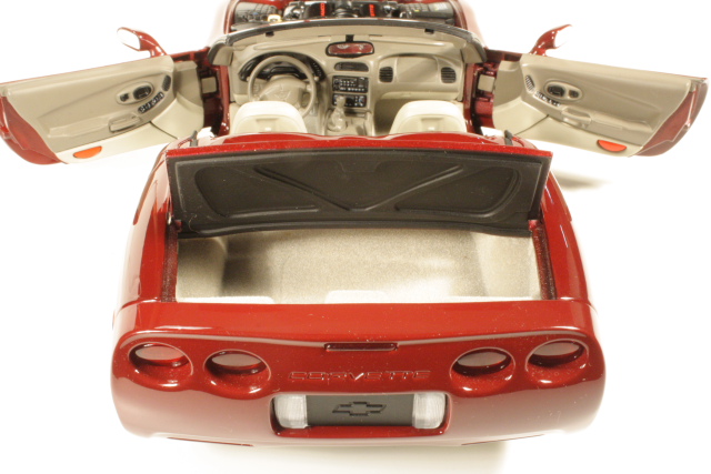 Chevrolet Corvette C5 5.7 50th Anniversary 2003, red