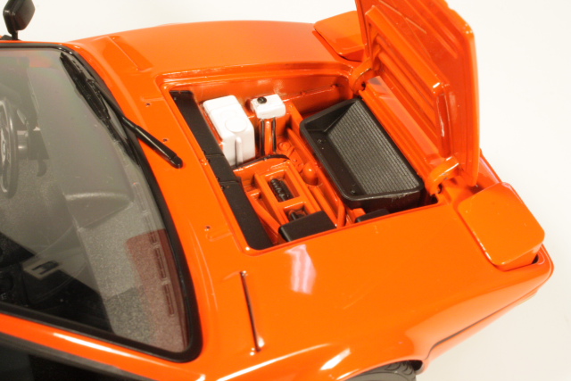 BMW M1 1978, punainen