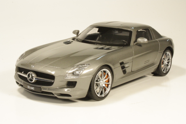 Mercedes SLS AMG (C197) 2010, silver