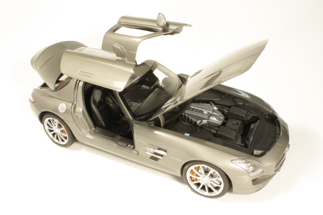 Mercedes SLS AMG (C197) 2010, silver