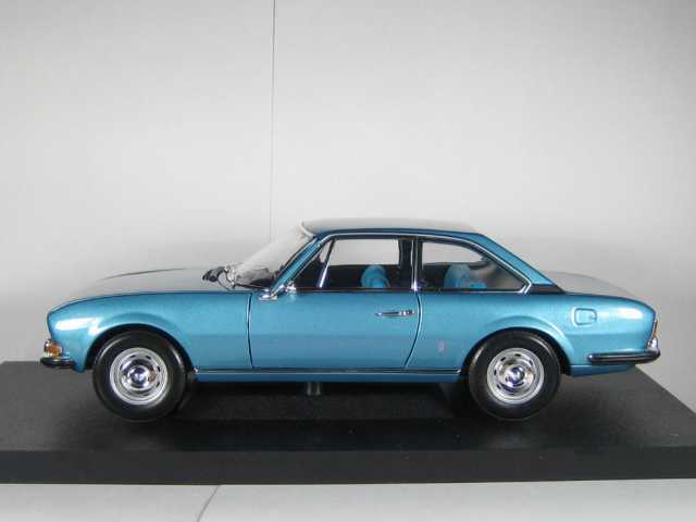 Peugeot 504 Coupe 1974, sininen