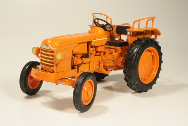 Renault D22 1956, orange