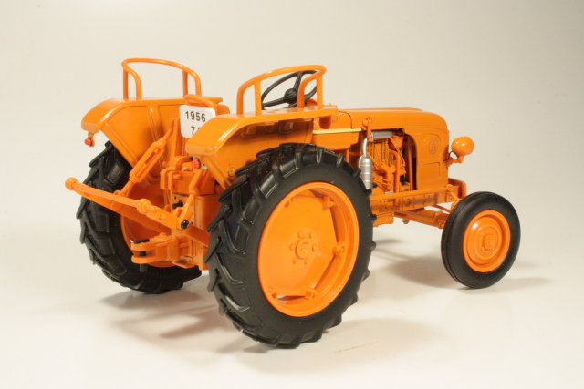 Renault D22 1956, orange