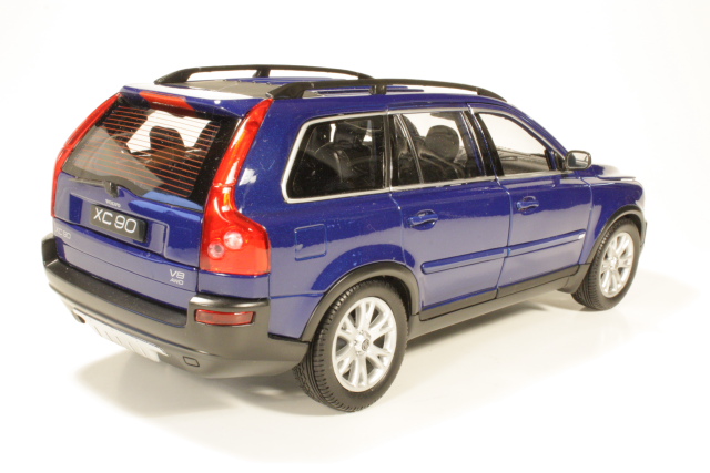 Volvo XC90 V8 2004, blue