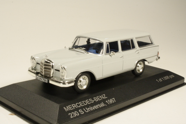 Mercedes 230S Universal 1967, light grey