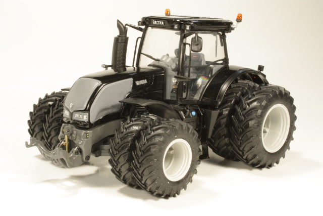 Valtra S353 2012 with 8 wheels, black