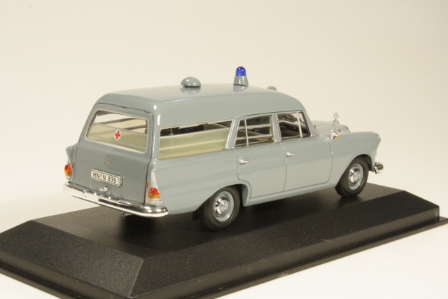Mercedes 190 (w110) 1961 Ambulanssi, harmaa