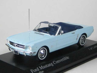 Ford Mustang Convertible 1964, vaaleansininen