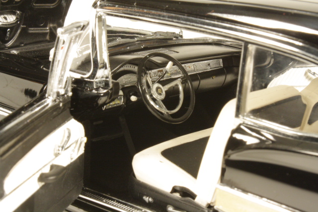 Ford Fairlane 500 Hard Top 1958, black