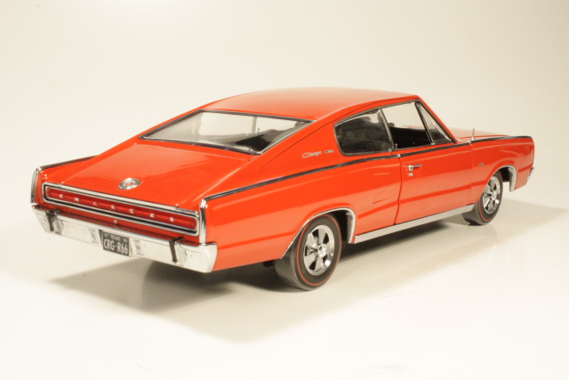 Dodge Charger 1966, punainen