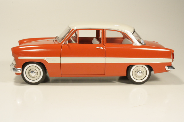 Ford Taunus 12M P1 1960, punainen/valkoinen