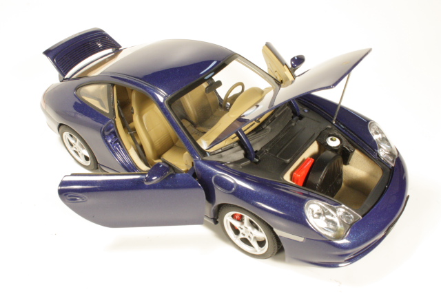 Porsche 911 Carrera Coupe 2001, sininen